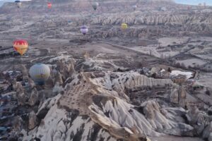 NEVŞEHİR (AA) – Kapadokya'da 2024 yılında, sıcak hava balon turuna