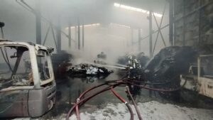 KOCAELİ (AA) – Kocaeli'nin Dilovası ilçesinde kömür fabrikasında çıkan yangın