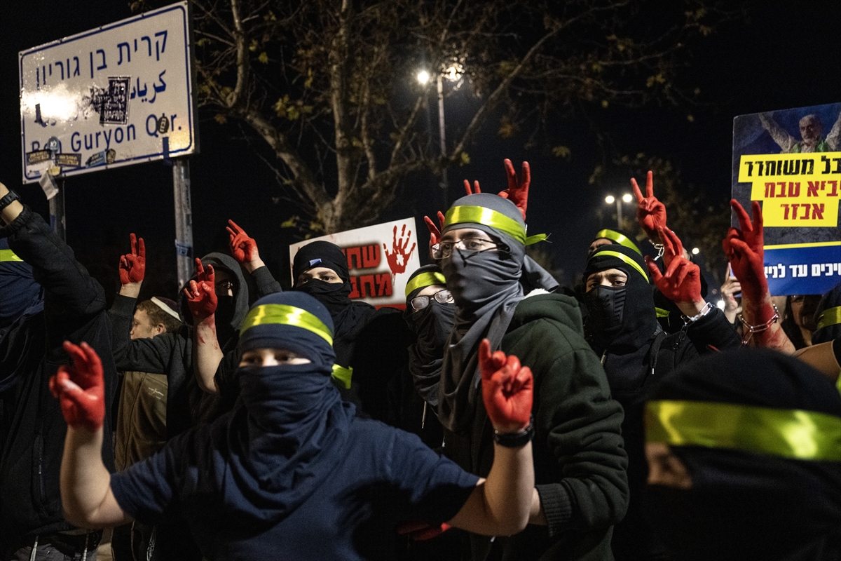 İsrailli aşırı sağcı gruplar, Gazze'de ateşkese karşı protesto düzenledi