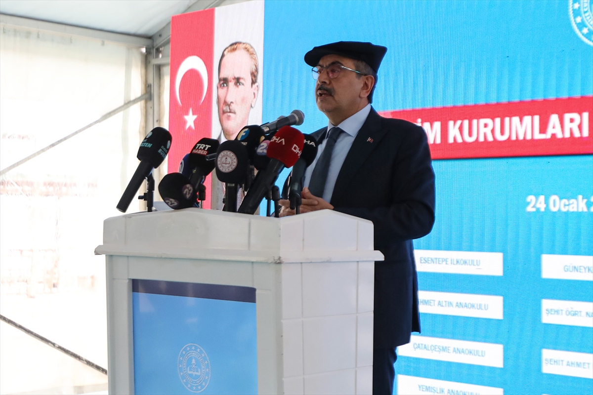Milli Eğitim Bakanı Tekin, Elazığ'da eğitim kurumlarının toplu açılış töreninde konuştu: