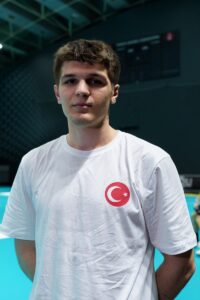 ANKARA (AA) – FATİH ÇAKMAK – Üniversite eğitimi için gittiği