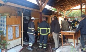 OSMANİYE (AA) – Osmaniye'de müstakil evde çıkan yangında dumandan etkilenen