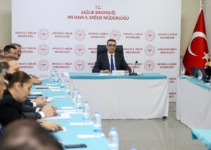 ANTALYA (AA) – Kamu Hastaneleri Genel Müdürü Emrah Ceviz, son