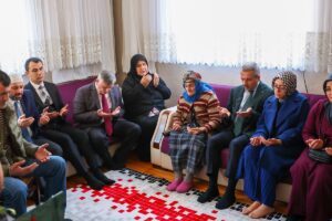 RİZE (AA) – Rize Valisi İhsan Selim Baydaş, kentte silahlı