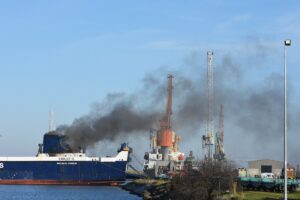 SAMSUN (AA) – Samsun Limanı'nda bulunan kuru yük gemisinde çıkan