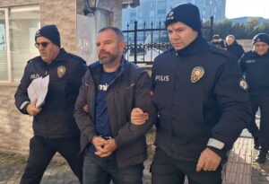 SAMSUN (AA) – Samsun'un 19 Mayıs ilçesinde boşanma aşamasındaki eşini