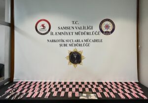 SAMSUN (AA) – Samsun'un merkez İlkadım ilçesinde düzenlenen uyuşturucu operasyonunda