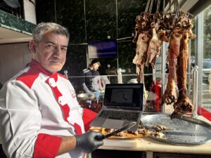 SİİRT (AA) – Siirt'te büryan ustaları, Anadolu Ajansının (AA) gözünden