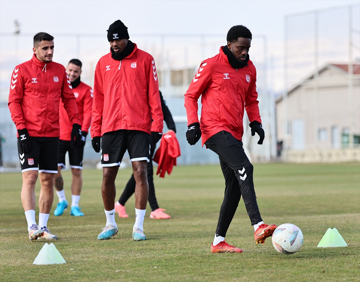 Sivasspor'da Kayserispor maçının hazırlıkları tamamlandı