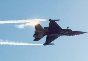 ANKARA (AA) – Türk Hava Kuvvetlerinin akrobasi timi SOLOTÜRK, 3