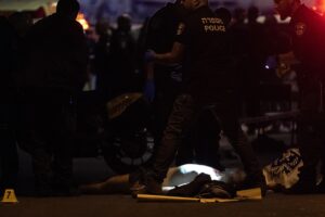 - Filistinlinin bıçaklı saldırı gerçekleştirmeye çalıştığı iddia edildi