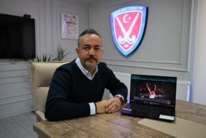 ANKARA (AA) – Türkiye Hokey Federasyonu Başkanı Mustafa Çakır, Anadolu