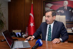 ANKARA (AA) – Türkiye Kamu-Sen Genel Başkanı Önder Kahveci, Anadolu