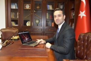 VATİKAN (AA) – Türkiye'nin Vatikan Büyükelçisi Ufuk Ulutaş, Anadolu Ajansının