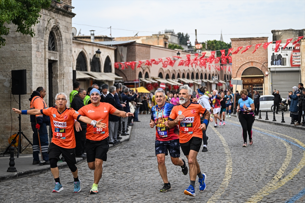 Uluslararası Adana Kurtuluş Yarı Maratonu koşuldu