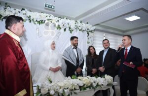 MUĞLA (AA) – Muğla Valisi İdris Akbıyık, evlenen Gazzeli İmadeddin