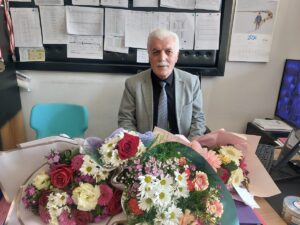 VAN (AA) – Van'da meslekte 43 yılını tamamlayan ve emekliliğe