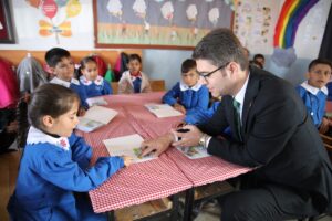 VAN (AA) – Van'ın Erciş ilçesine bağlı kırsal mahalledeki okulda,