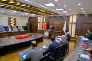 AĞRI (AA) – Ağrı Valiliğinde sahipsiz hayvanların korunması, rehabilitasyonu ve