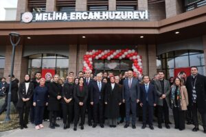 - "Bugün ülkemizin dört bir yanında 459 kamu ve özel