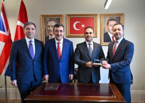 LONDRA (AA) – AK Parti Londra Temsilciliğinin açılışında konuşan Cumhurbaşkanı