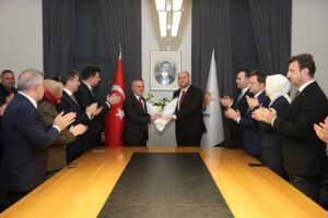 ANKARA (AA) – AK Parti Teşkilat Başkanı Erkan Kandemir, görevini