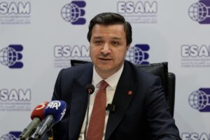 - "Keşmir sorunu demek, 2,5 milyar İslam aleminin kan kaybetmesi