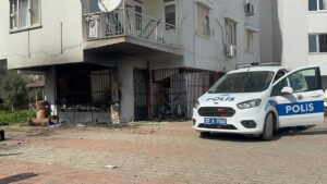 ANTALYA (AA) – Antalya'nın Kepez ilçesinde bir dükkanda çıkan yangın