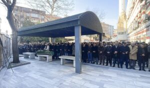 İSTANBUL (AA) – Bahçelievler'de tartıştığı mahalle muhtarı tarafından silahla vurulmasının