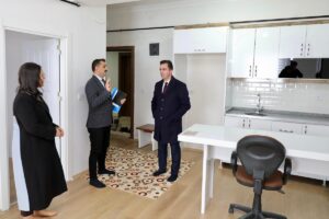 BİTLİS (AA) – Bitlis'te valilik ve belediye, ramazanda 4 bin