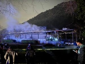 BURSA (AA) – Bursa'nın Kestel ilçesinde restoranda çıkan yangın itfaiye