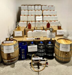 ÇANAKKALE (AA) – Çanakkale'de düzenlenen sahte ve kaçak alkol operasyonunda