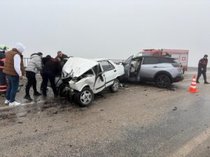 ÇANKIRI (AA) – Çankırı'da 2 otomobilin çarpışması sonucu 1 kişi