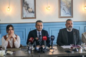 - "Şimdiden, cumhurbaşkanlığı için aday üzerinden tartışmayı sonlandırma talebimiz var"