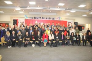 KOCAELİ (AA) – CHP Genel Başkan Yardımcısı Suat Özçağdaş, eğitimdeki