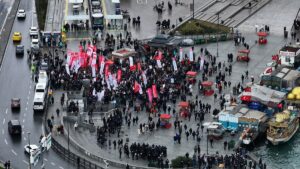 İSTANBUL (AA) – CHP İstanbul İl Başkanlığınca, "Nehirden Denize Özgür