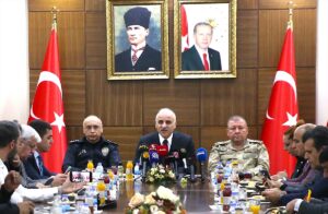 DİYARBAKIR (AA) – Diyarbakır Valisi Murat Zorluoğlu, kentte 2024'te gerçekleştirilen