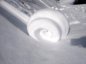 AMASYA (AA) – Amasya'nın Taşova ilçesinde, ender rastlanan bir doğa