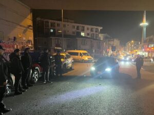 İSTANBUL (AA) – İstanbul'un Esenyurt ilçesindeki asayiş uygulamasında çeşitli suçlardan