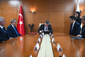 ANKARA (AA) – Fenerbahçe-Kalamış Yat Limanı ihalesinde sözleşmeyi 504 milyon