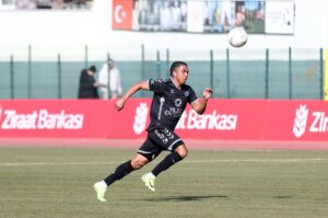 - Kırklarelispor: 1 - Kocaelispor: 3