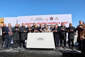 GAZİANTEP (AA) – Gaziantep'in Oğuzeli ilçesinde, mobilya kent projesinin temel