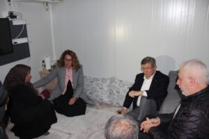 ADIYAMAN (AA) – Gelecek Partisi Genel Başkanı Ahmet Davutoğlu, 6