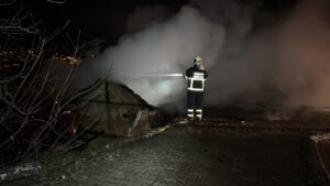 KARABÜK (AA) – Karabük'te çıkan yangında 2 katlı müstakil ev