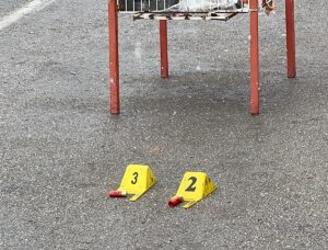 KARAMAN (AA) – Karaman'da iki araçta bulunan kişiler arasında yaşanan