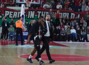 - Karşıyaka: 79 - Beşiktaş Fibabanka: 93