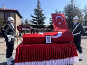 KAYSERİ (AA) – Kayseri'de uyuşturucu satıcılarına yönelik operasyonda geçirdiği kalp