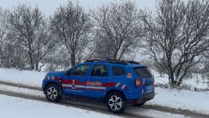 KİLİS (AA) – Kilis'in yüksek kesimlerinde kar yağışı etkili oldu.