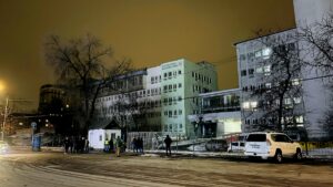 - Yangın itfaiye ekiplerince söndürüldü, hastaneden 260 kişi tahliye edildi