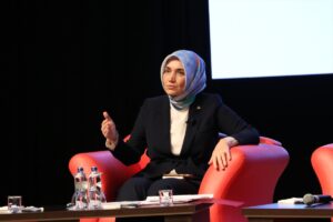 KOCAELİ (AA) – Kocaeli Üniversitesi (KOÜ) gençlik kulüpleri tarafından, 28